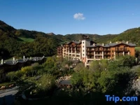 Red Flag Valley Golf Hotel 