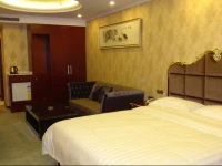 Da Lian Rui Fu Hotel 
