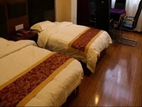 Zhongxiang Tianyue Business Hotel 