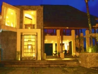 Anini Raka Resort & Spa 