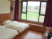Xinduqiao Yak International Youth Hostel 