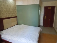 77 Hotel Wuhan Xunlimen Dandong Street Flower Market 