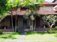 De Munnut Royal House 