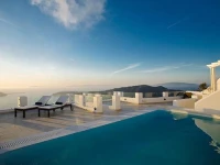 Above Blue Suites 4*