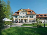 Schlossgut Oberambach Bio 4*