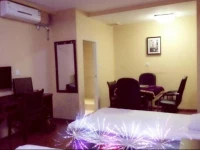 Luodai Business Inn 