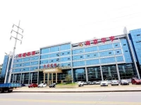 Dongfu Hotel 