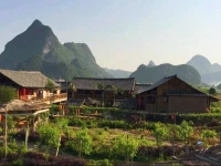 Yangshuo Phenix Farmhouse 