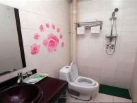 Qufu Yinshi Hotel 