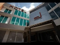 D Boutique Hotel 4*