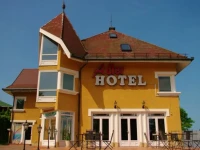 Adler Hotel Siofok 3*