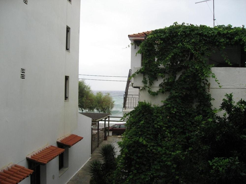 Hotel Maro 3*