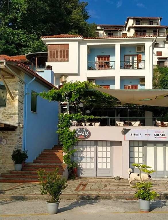 Anesis Hotel 2*