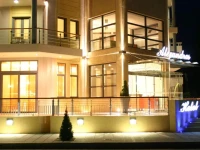 Alexandros Boutique Hotel 2*