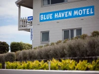 Blue Haven Motel 4*