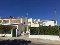 Villa Roja Pe 