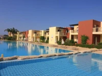 Electra Holiday Village Water Park Resort 4*