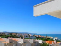 Ericeira Chill Hill Hostel & Private Rooms 