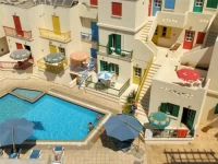 Apart - Sea N Lake View Hotel Apartments 