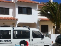 Surf House Peniche 