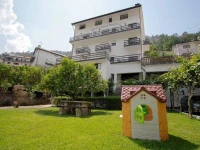 Geres Guest House 