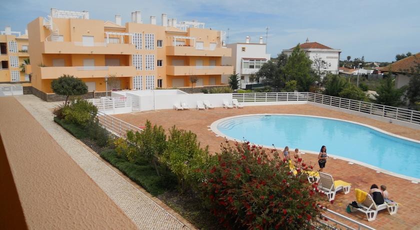 Apartamentos Cabanas Golf 