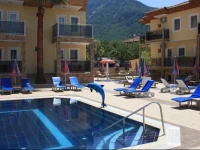 Yalcin Hotel and Apartments 3*