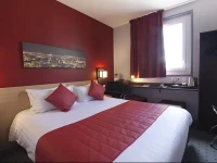 Comfort Hotel Clermont Saint Jacques  2*