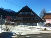 Guesthouse UH Kavalar 