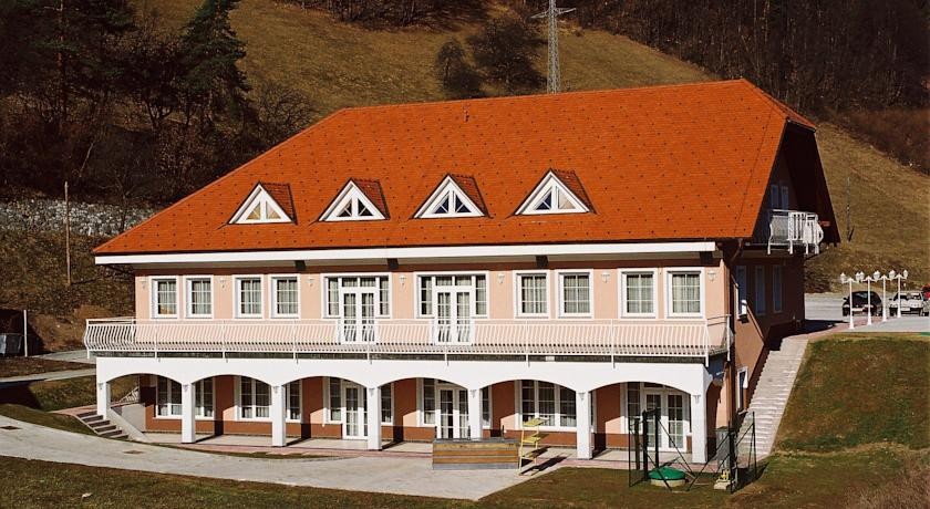 Rooms Hochkraut 