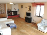 Cozy Apartment Leo 