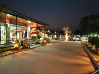 Phakawan Hotel 