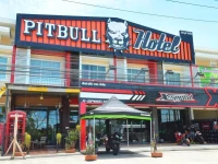 Pitbull Guesthouse 