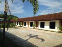 3 Bees Resort 