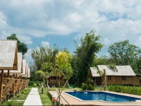 Bamboo Sunset Resort 