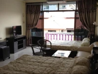 Artems Guesthouse 