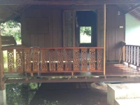Frog Beach House 3*