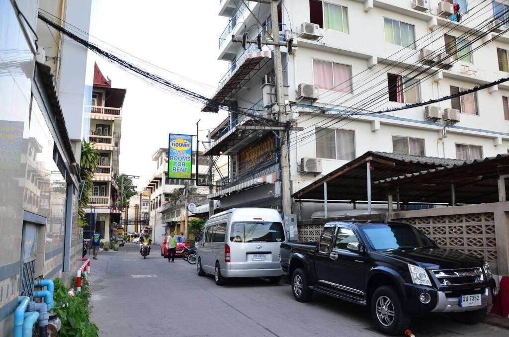 Naranya Mansion 2*