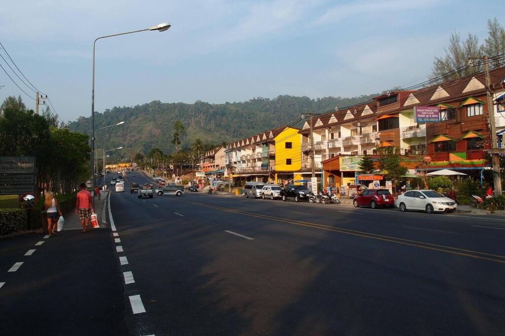 Khao Lak Traveller Lodge 2*