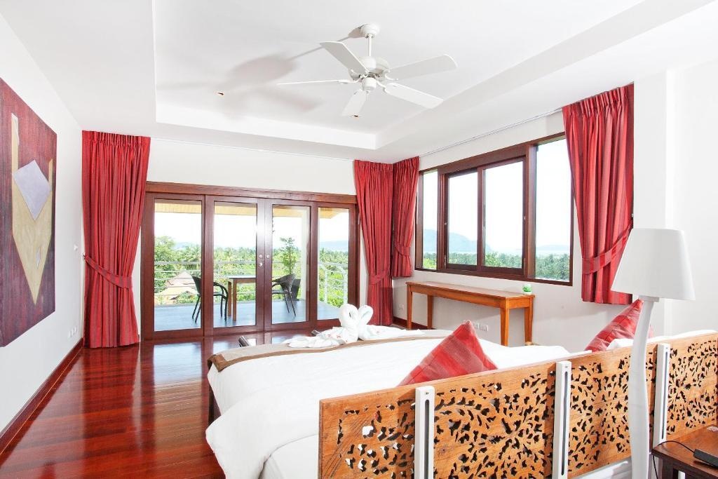 Ocean Breeze Villa 