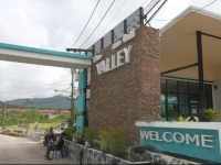 The Valley 3*