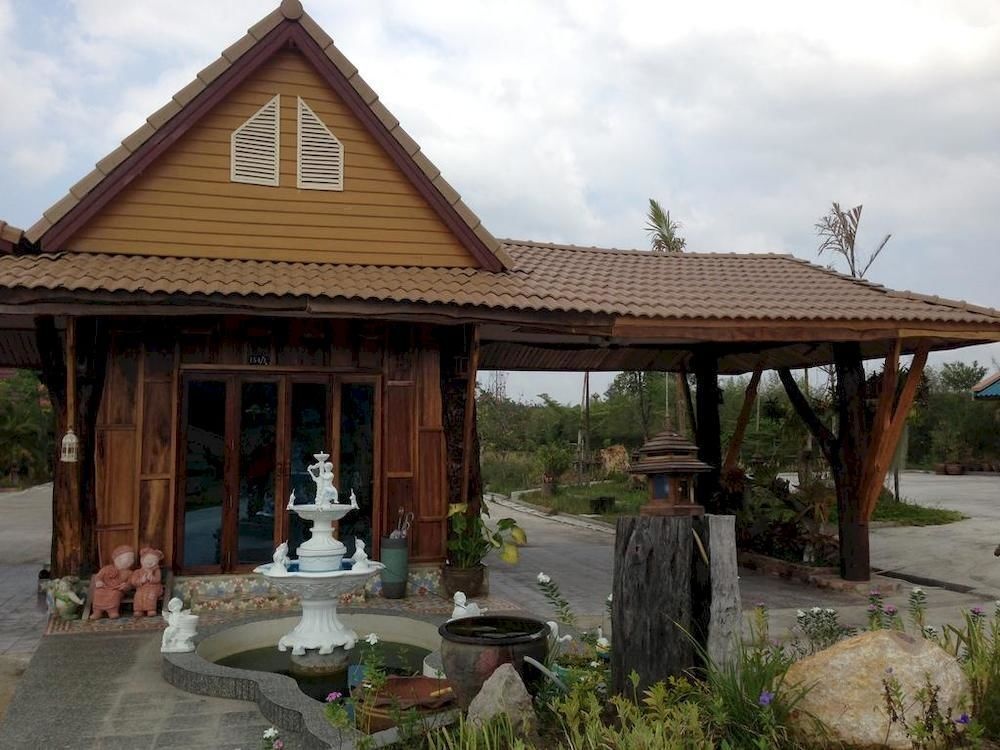 Wangnamkhao Resort 2*