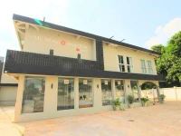 My Sweet Orange Tree Apartment 