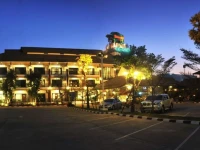 Mammoth Resort 3*