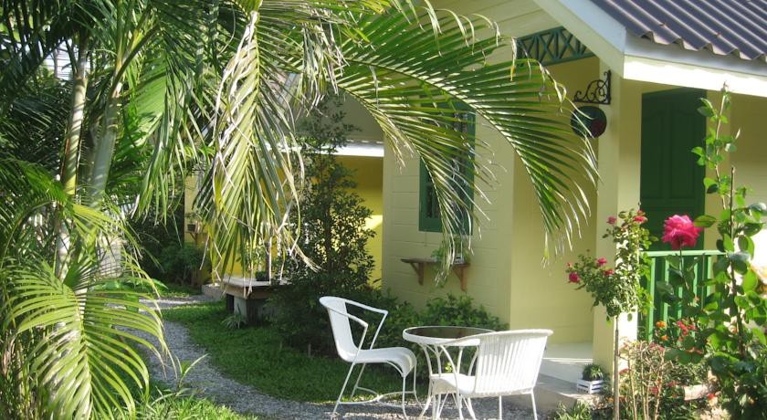 Baan Mae Yai 2*