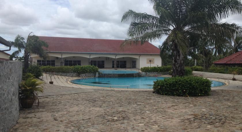 Brentwood Manor 