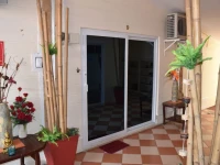 Mangoes Guesthouse 
