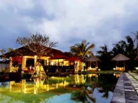 3V Kerobokan Family Villa (РµС…. Vivalavi Villas and Spa) 4*