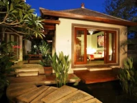 Victoria Bali / Villa Victoria 4*