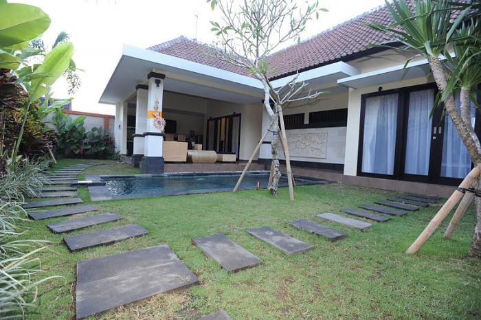 Tanjung Lima Villa / Tanjung Lima Villas 4*